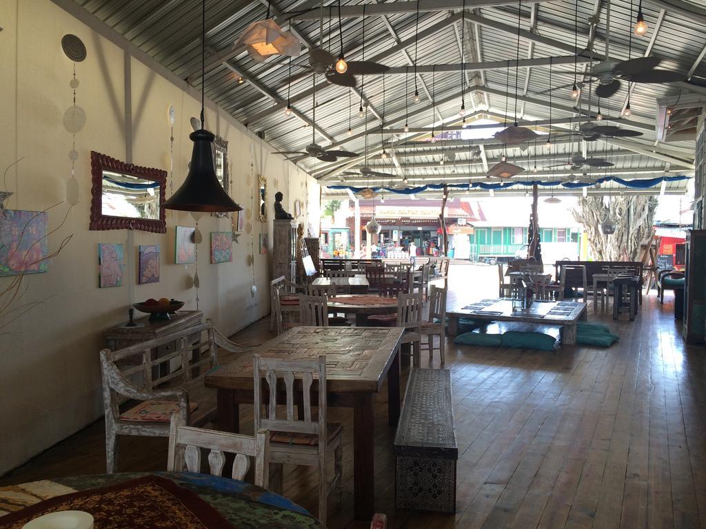 Hotel El Limbo Bocas del Toro Exterior photo